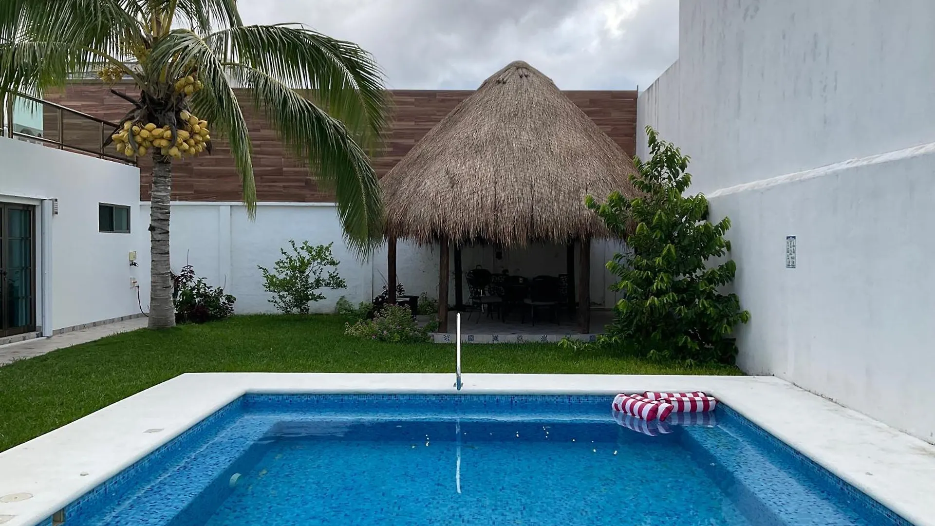 Casa Palancar With Beautiful Swimming Pool And Private Palapa Villa Cozumel